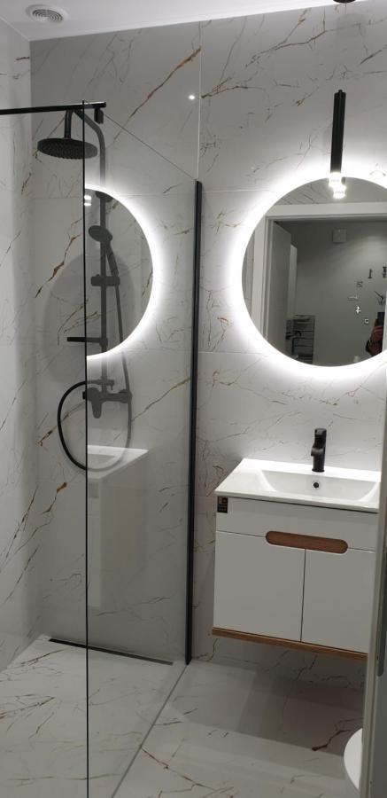 Vip Room 2+2 Konin  Exterior photo